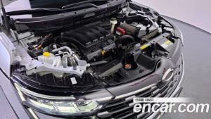 Renault-KoreaSamsung QM6 Quest 2.0 LPe LE 2WD 2024 года из Южной Кореи