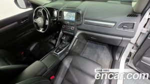 Renault-KoreaSamsung QM6 Quest 2.0 LPe LE 2WD 2024 года из Южной Кореи