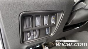 Renault-KoreaSamsung QM6 Quest 2.0 LPe LE 2WD 2024 года из Южной Кореи