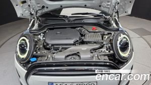 Mini Cooper Convertible CLASSIC 2024 года из Южной Кореи