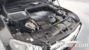 Mercedes-Benz GLS-Class GLS400d 4MATIC 2023 года из Южной Кореи