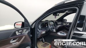 Mercedes-Benz GLS-Class GLS400d 4MATIC 2023 года из Южной Кореи
