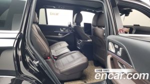 Mercedes-Benz GLS-Class GLS400d 4MATIC 2023 года из Южной Кореи