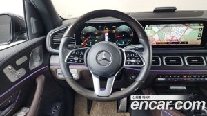 Mercedes-Benz GLS-Class GLS400d 4MATIC 2023 года из Южной Кореи