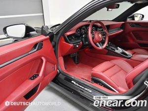 Porsche 911 CARRERA GTS 2024 года из Южной Кореи