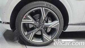 Genesis GV80 2.5T Бензин AWD 2026 года из Южной Кореи