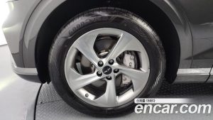 Genesis GV70 2.5T Бензин AWD 2025 года из Южной Кореи