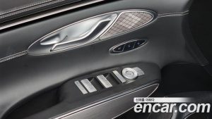 Genesis GV70 2.5T Бензин AWD 2025 года из Южной Кореи