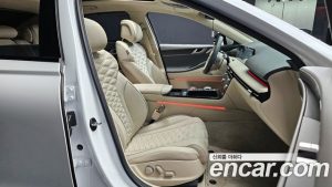 Genesis G80 Бензин 2.5 Turbo AWD 2025 года из Южной Кореи
