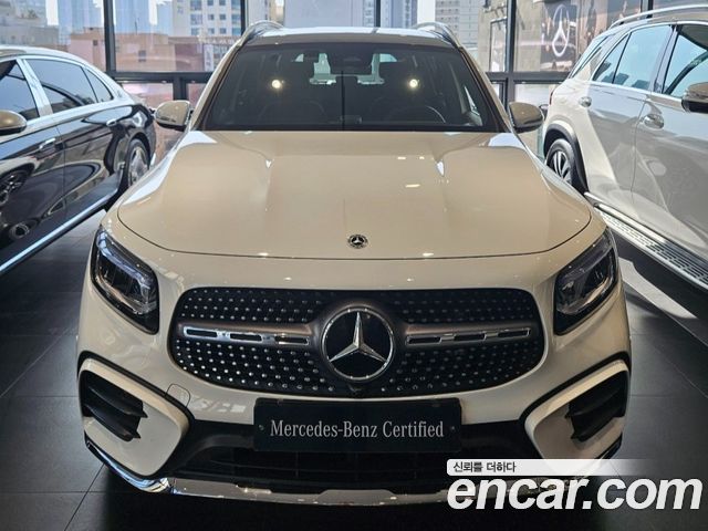 Mercedes-Benz GLB-Class GLB250 4MATIC 2025 года из Кореи