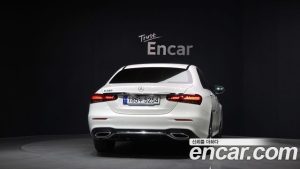 Mercedes-Benz E-Class E250 AMG Line 2023 года из Южной Кореи