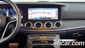 Mercedes-Benz E-Class E250 AMG Line 2023 года из Южной Кореи