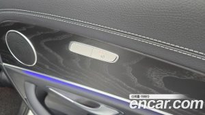 Mercedes-Benz E-Class E250 AMG Line 2023 года из Южной Кореи