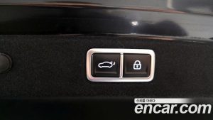 Hyundai Grandeur Exclusive 2024 года из Южной Кореи