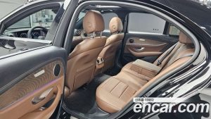 Mercedes-Benz E-Class E250 Exclusive 2023 года из Южной Кореи