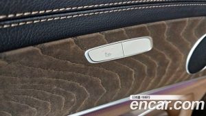 Mercedes-Benz E-Class E250 Exclusive 2023 года из Южной Кореи