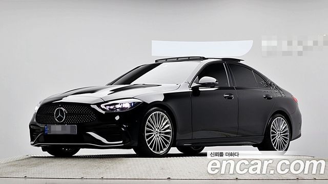 Mercedes-Benz C-Class C300 4MATIC AMG Line 2024 года из Кореи