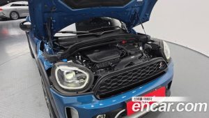 Mini Countryman ALL4 CLASSIC COMFORT PACK 2023 года из Южной Кореи