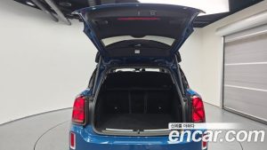 Mini Countryman ALL4 CLASSIC COMFORT PACK 2023 года из Южной Кореи