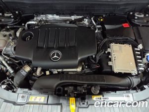 Mercedes-Benz GLB-Class GLB200 d 2023 года из Южной Кореи