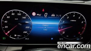 Mercedes-Benz GLC-Class GLC300 4MATIC Coupe 2024 года из Южной Кореи