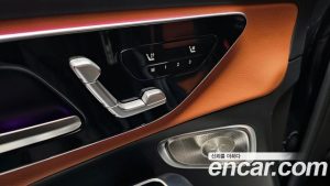 Mercedes-Benz GLC-Class GLC300 4MATIC Coupe 2024 года из Южной Кореи