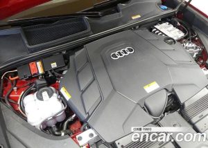 Audi Q8 55 TFSI 4WD Premium 2025 года из Южной Кореи