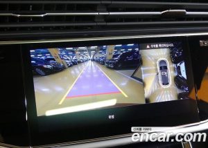 Audi Q8 55 TFSI 4WD Premium 2025 года из Южной Кореи