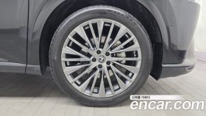 Lexus RX Luxury 2024 года из Южной Кореи