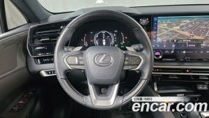 Lexus RX Luxury 2024 года из Южной Кореи