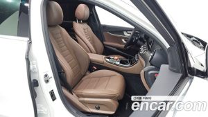 Mercedes-Benz E-Class E250 Avantgarde 2023 года из Южной Кореи