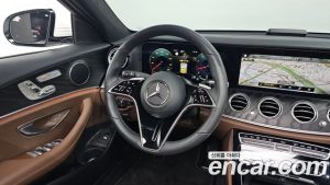 Mercedes-Benz E-Class E250 Avantgarde 2023 года из Южной Кореи