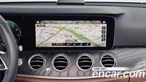 Mercedes-Benz E-Class E250 Avantgarde 2023 года из Южной Кореи