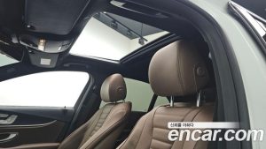 Mercedes-Benz E-Class E250 Avantgarde 2023 года из Южной Кореи