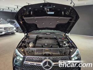 Mercedes-Benz GLE-Class GLE450 4MATIC 2025 года из Южной Кореи
