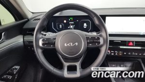 Kia K5 2.0 2024 года из Южной Кореи