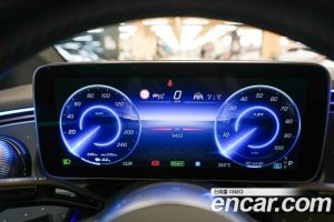 Mercedes-Benz EQE EQE350 4MATIC 2024 года из Южной Кореи