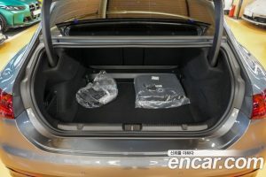 Mercedes-Benz EQE EQE350 4MATIC 2024 года из Южной Кореи