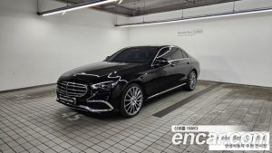 Mercedes-Benz E-Class E450 4MATIC Exclusive 2023 года из Южной Кореи