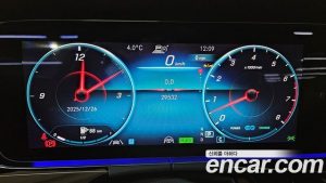 Mercedes-Benz E-Class E450 4MATIC Exclusive 2023 года из Южной Кореи