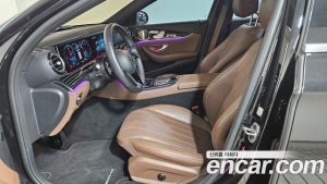 Mercedes-Benz E-Class E450 4MATIC Exclusive 2023 года из Южной Кореи