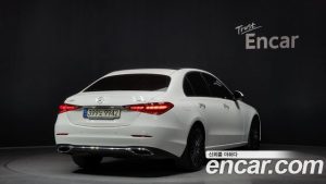 Mercedes-Benz C-Class C300 4MATIC Avantgarde 2024 года из Южной Кореи