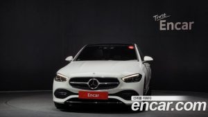 Mercedes-Benz C-Class C300 4MATIC Avantgarde 2024 года из Южной Кореи