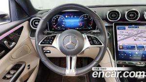 Mercedes-Benz C-Class C300 4MATIC Avantgarde 2024 года из Южной Кореи