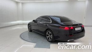 Mercedes-Benz E-Class E200 Avantgarde 2025 года из Южной Кореи