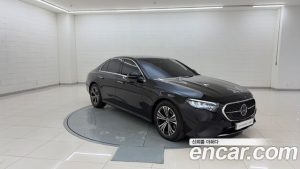 Mercedes-Benz E-Class E200 Avantgarde 2025 года из Южной Кореи
