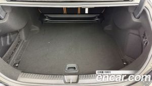 Mercedes-Benz E-Class E200 Avantgarde 2025 года из Южной Кореи
