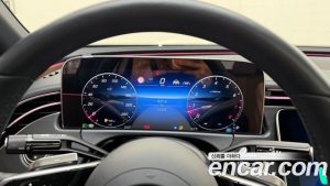 Mercedes-Benz E-Class E200 Avantgarde 2025 года из Южной Кореи