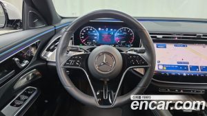 Mercedes-Benz E-Class E300 4MATIC Exclusive 2025 года из Южной Кореи