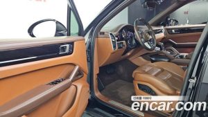 Porsche Cayenne 3.0 2022 года из Южной Кореи
